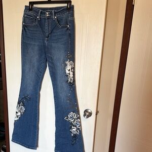 Women’s Blue Embroidered Floral Jeans